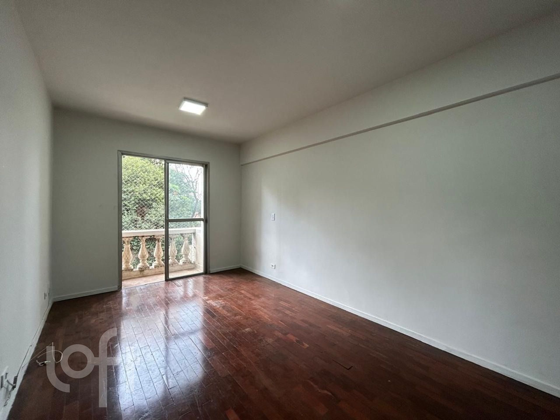 Apartamento à venda com 1 quarto, 50m² - Foto 4