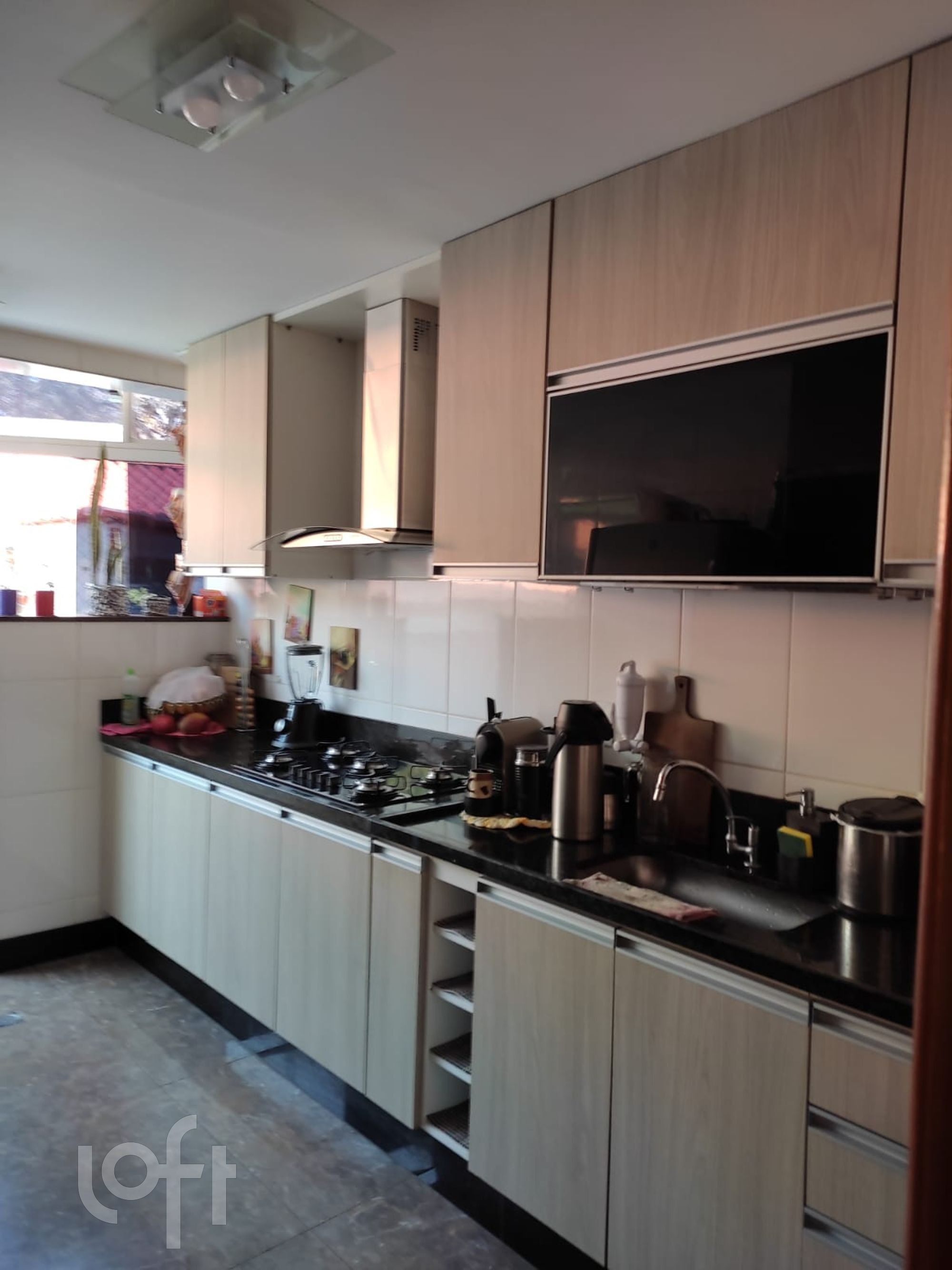 Apartamento à venda com 3 quartos, 226m² - Foto 6