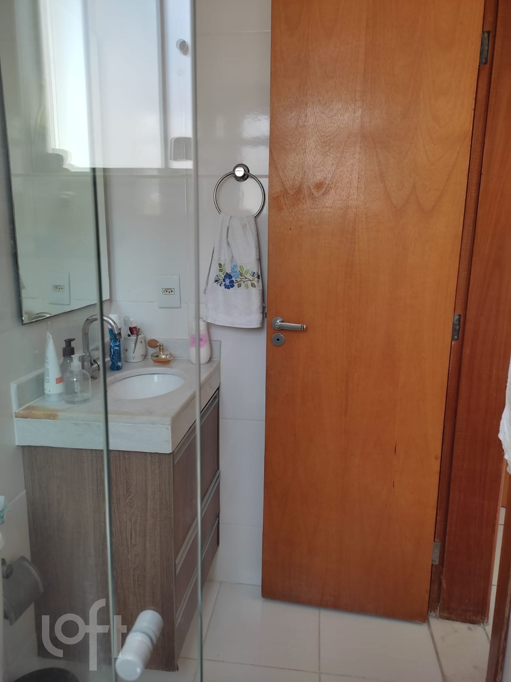 Apartamento à venda com 3 quartos, 226m² - Foto 3