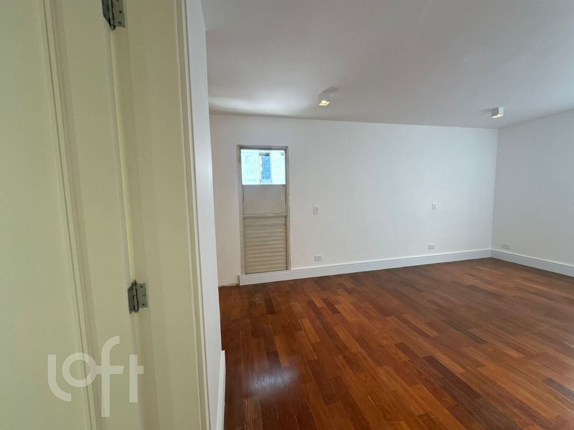 Apartamento à venda com 3 quartos, 175m² - Foto 12