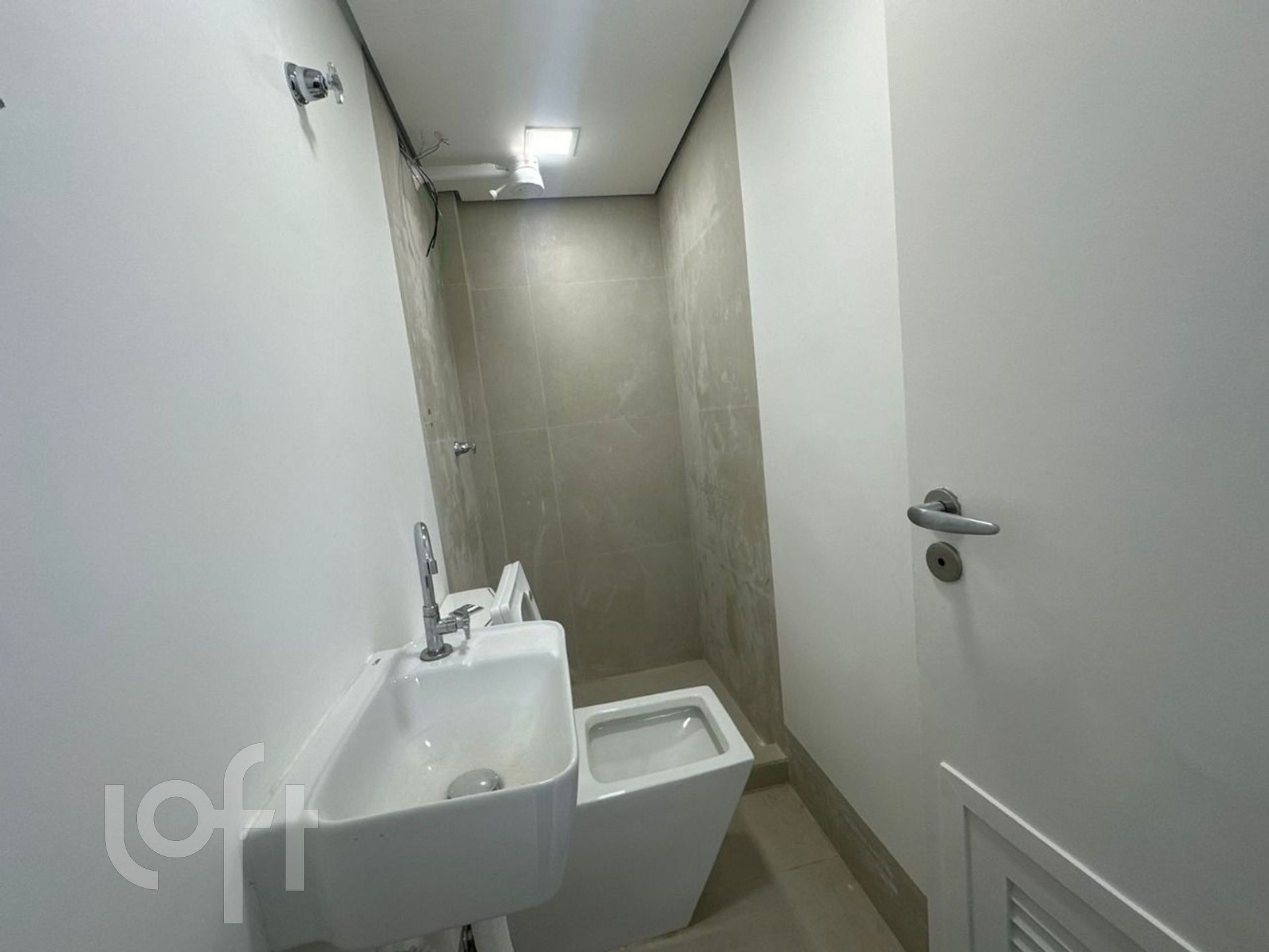 Apartamento à venda com 3 quartos, 175m² - Foto 18