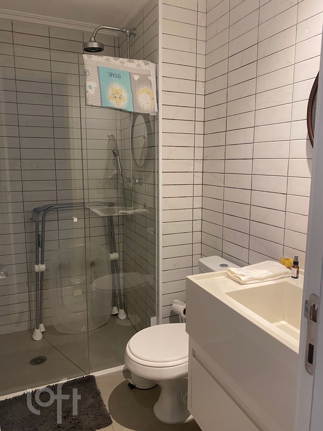 Apartamento à venda com 3 quartos, 81m² - Foto 30