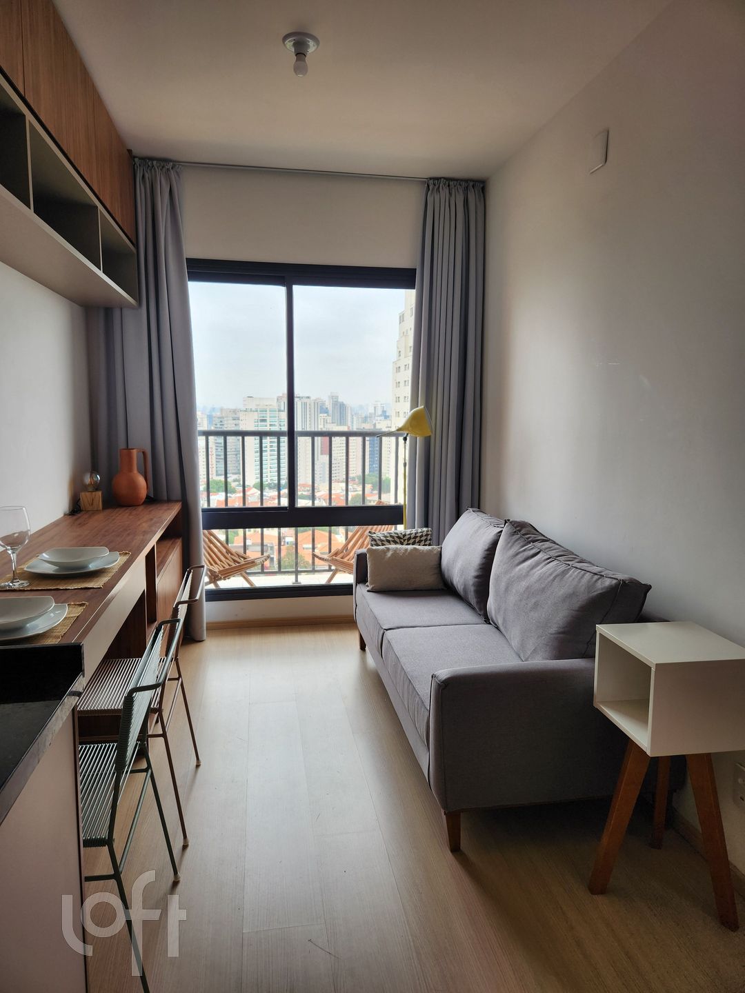 Apartamento à venda com 1 quarto, 29m² - Foto 1