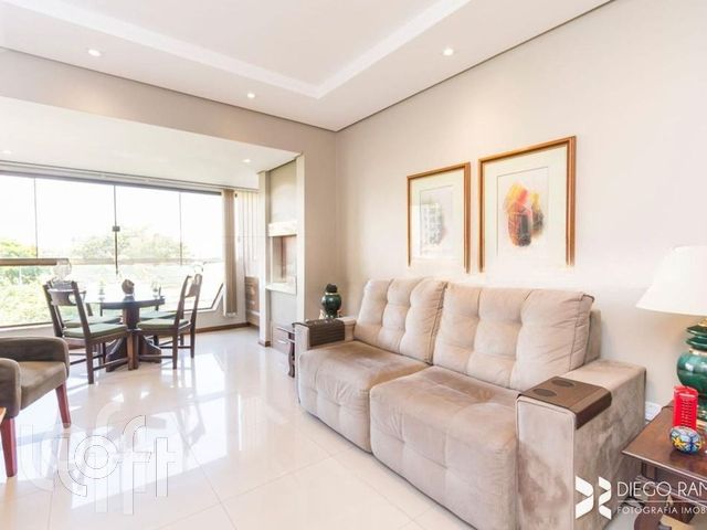 Apartamento com 118m², 3 dormitórios, 1 suíte, 1 vaga, Jardim Europa em Porto Alegre