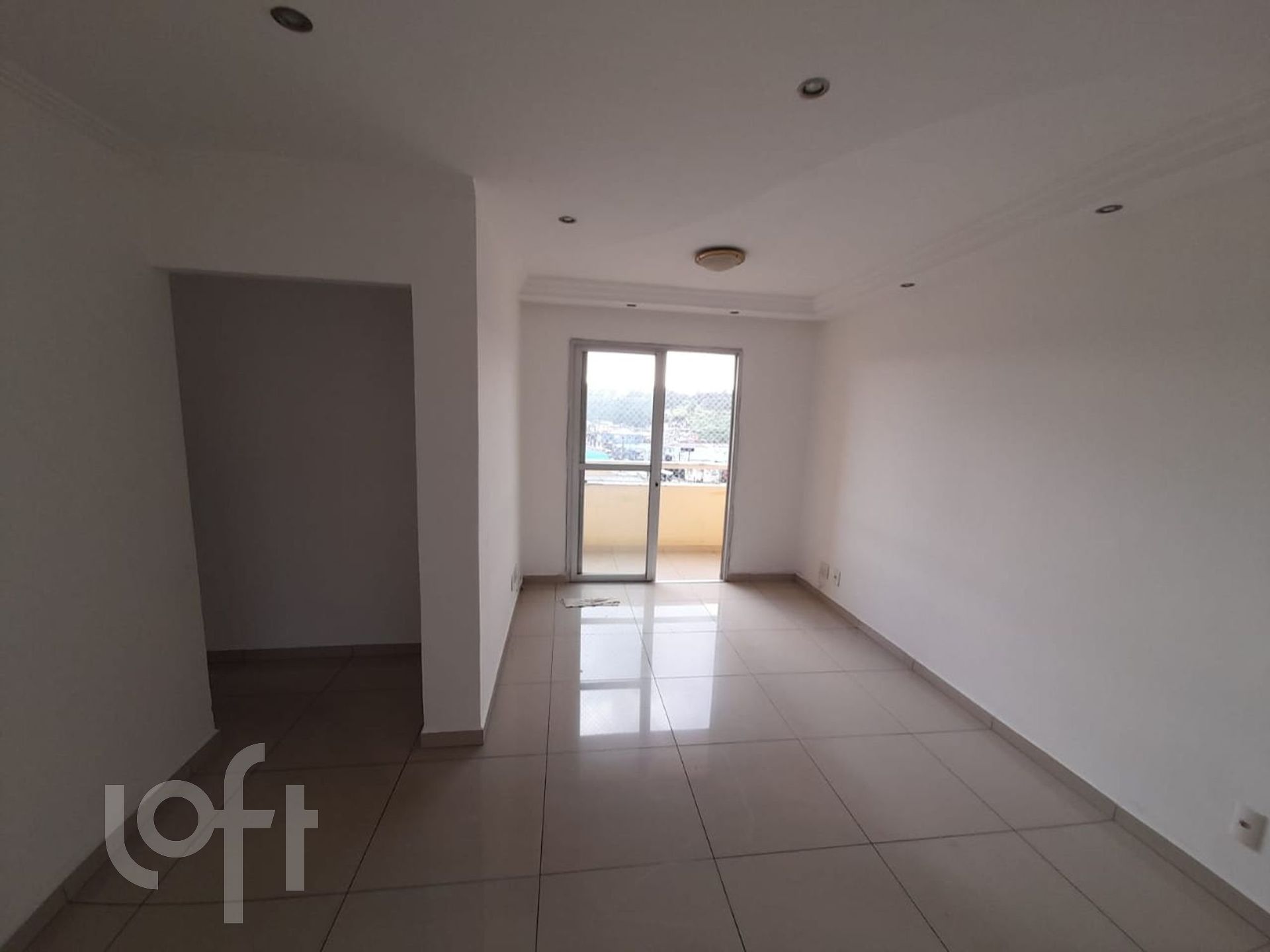 Apartamento à venda com 3 quartos, 65m² - Foto 1