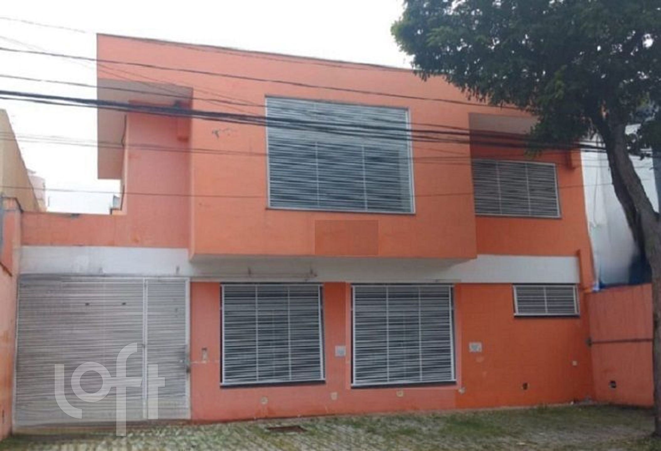 Casa à venda com 4 quartos, 450m² - Foto 1