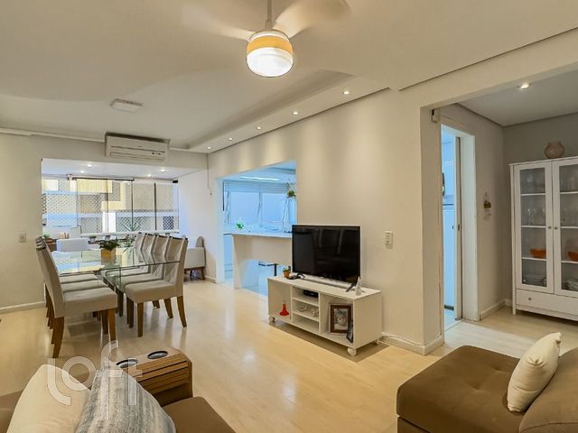 Apartamento com 109m², 3 dormitórios, 1 suíte, 1 vaga, Cristo Redentor em Porto Alegre