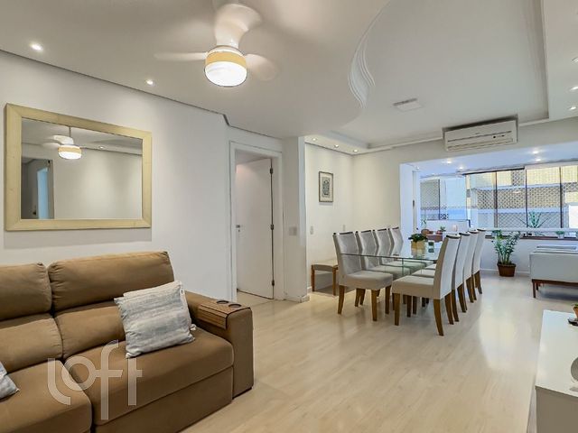 Apartamento com 109m², 3 dormitórios, 1 suíte, 1 vaga, Cristo Redentor em Porto Alegre