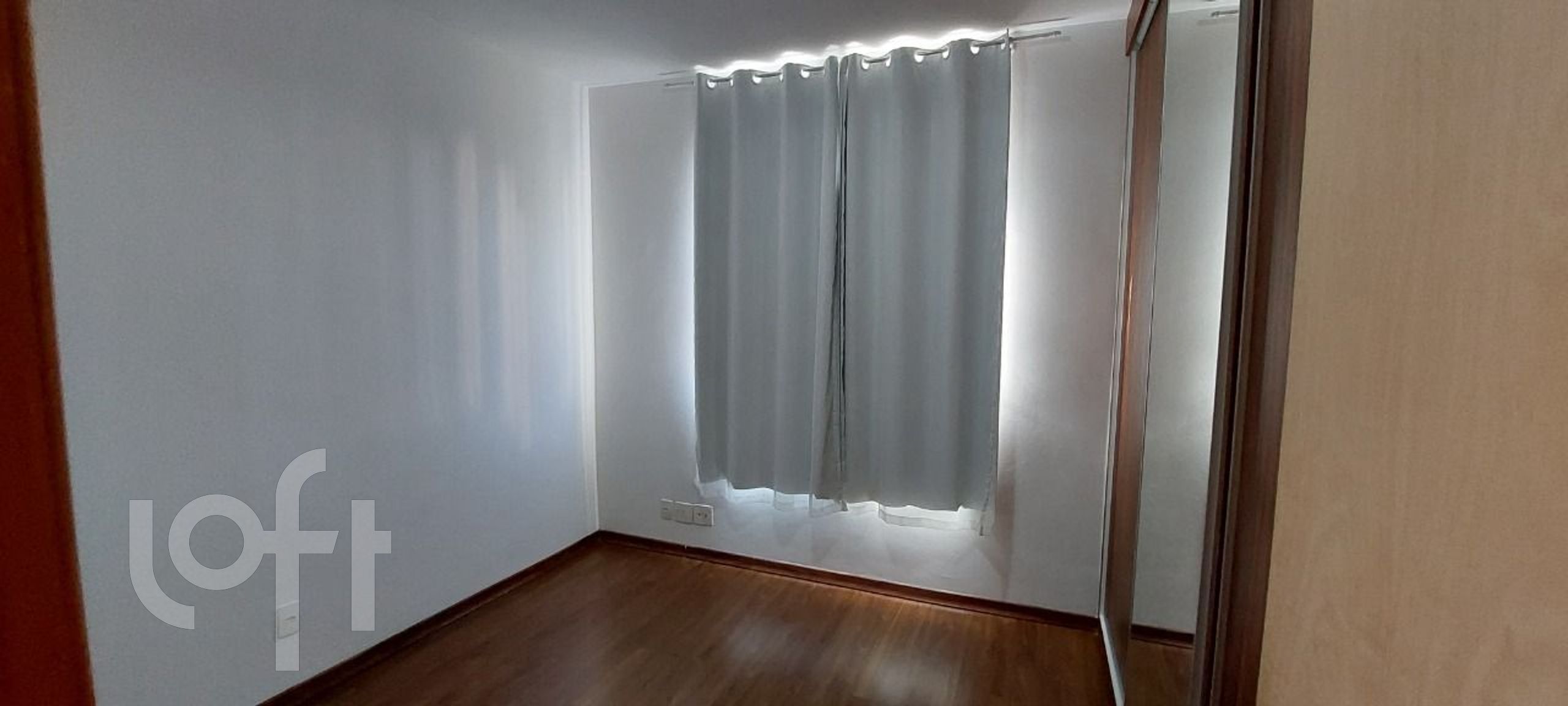 Apartamento à venda com 4 quartos, 140m² - Foto 10