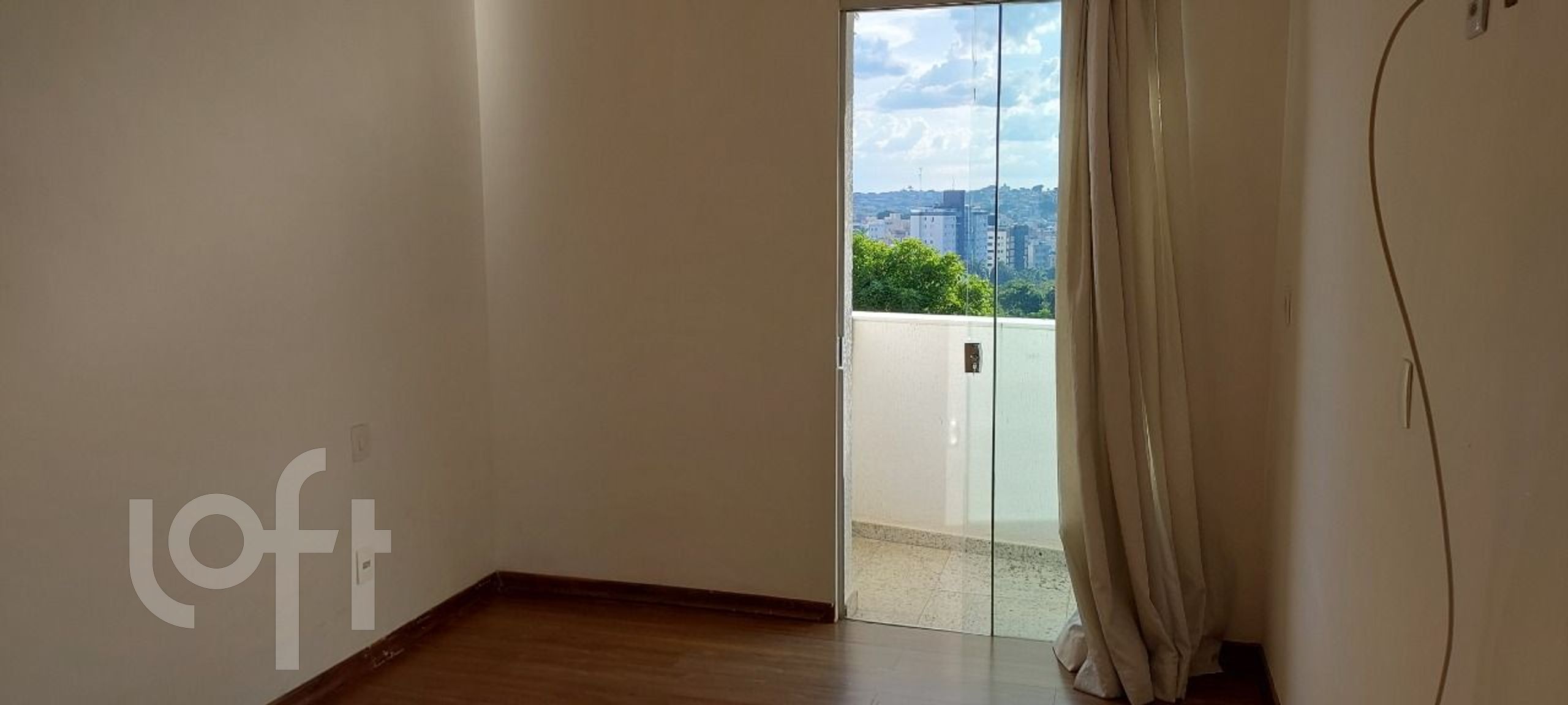 Apartamento à venda com 4 quartos, 140m² - Foto 14