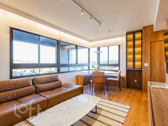 Apartamento com 75m², 2 dormitórios, 2 suítes, 1 vaga, Rio Branco em Porto Alegre