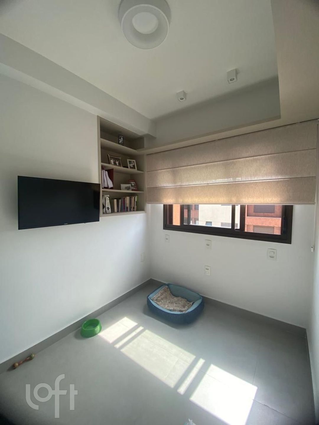 Apartamento à venda com 2 quartos, 80m² - Foto 2