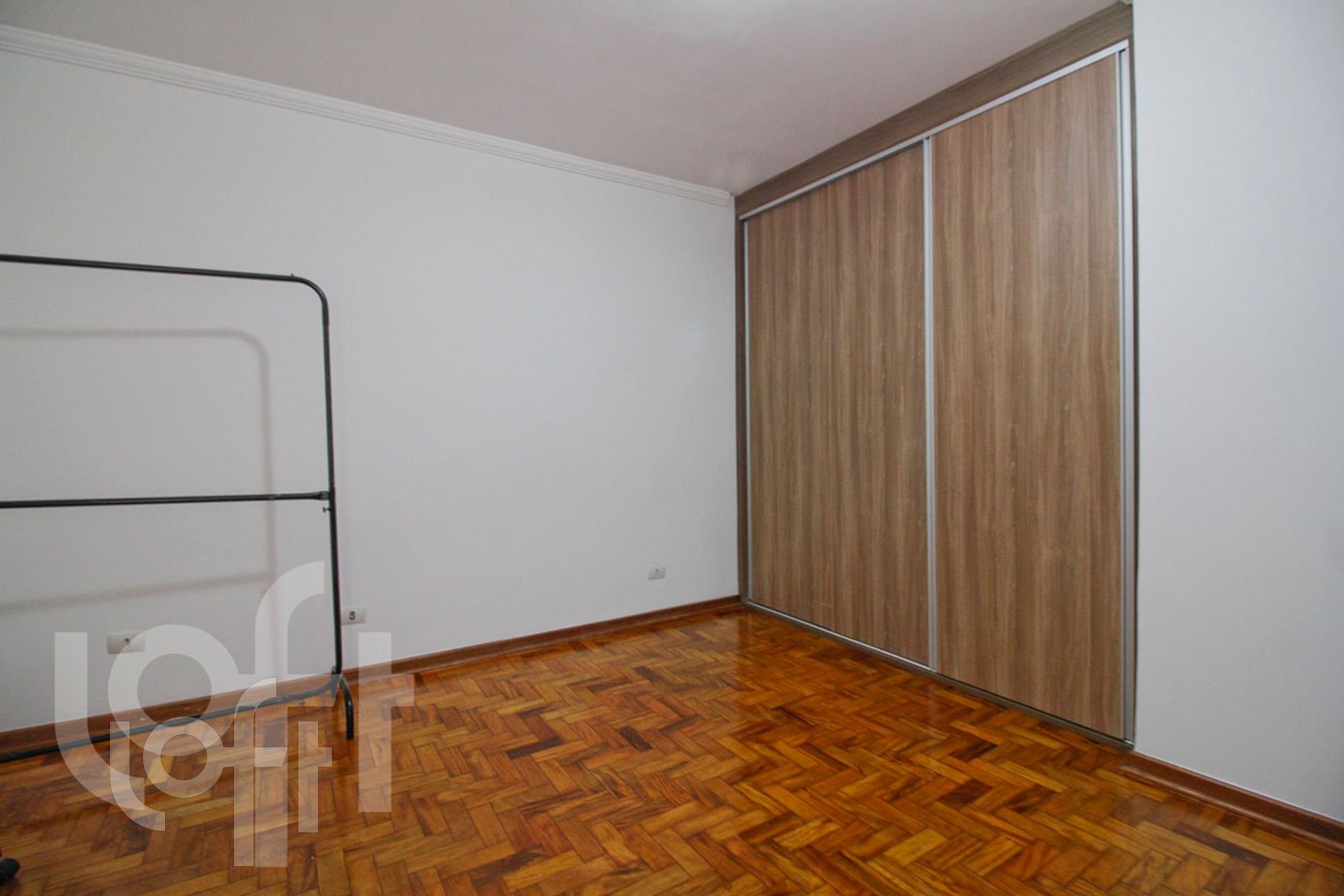 Apartamento à venda com 1 quarto, 45m² - Foto 5