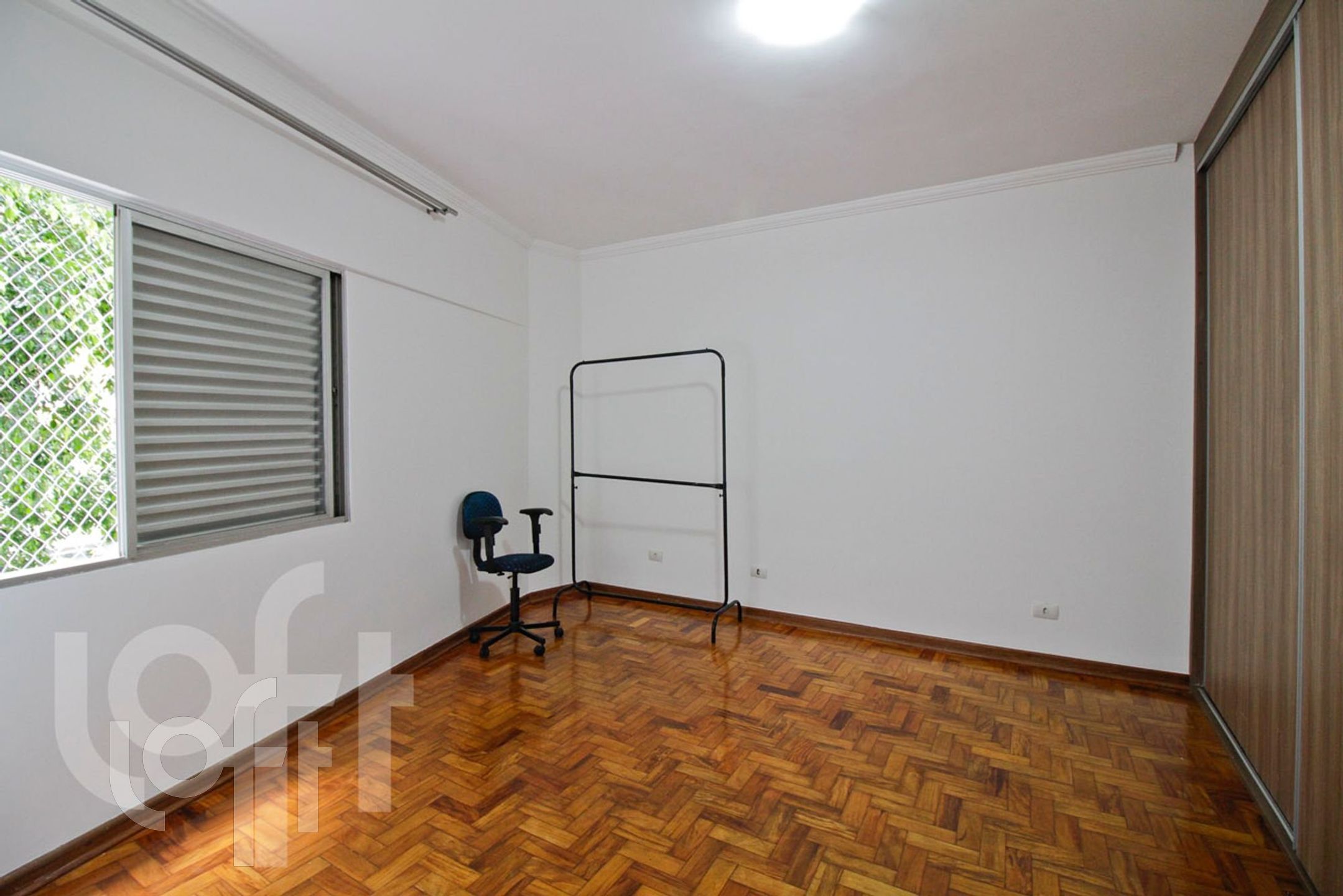 Apartamento à venda com 1 quarto, 45m² - Foto 6