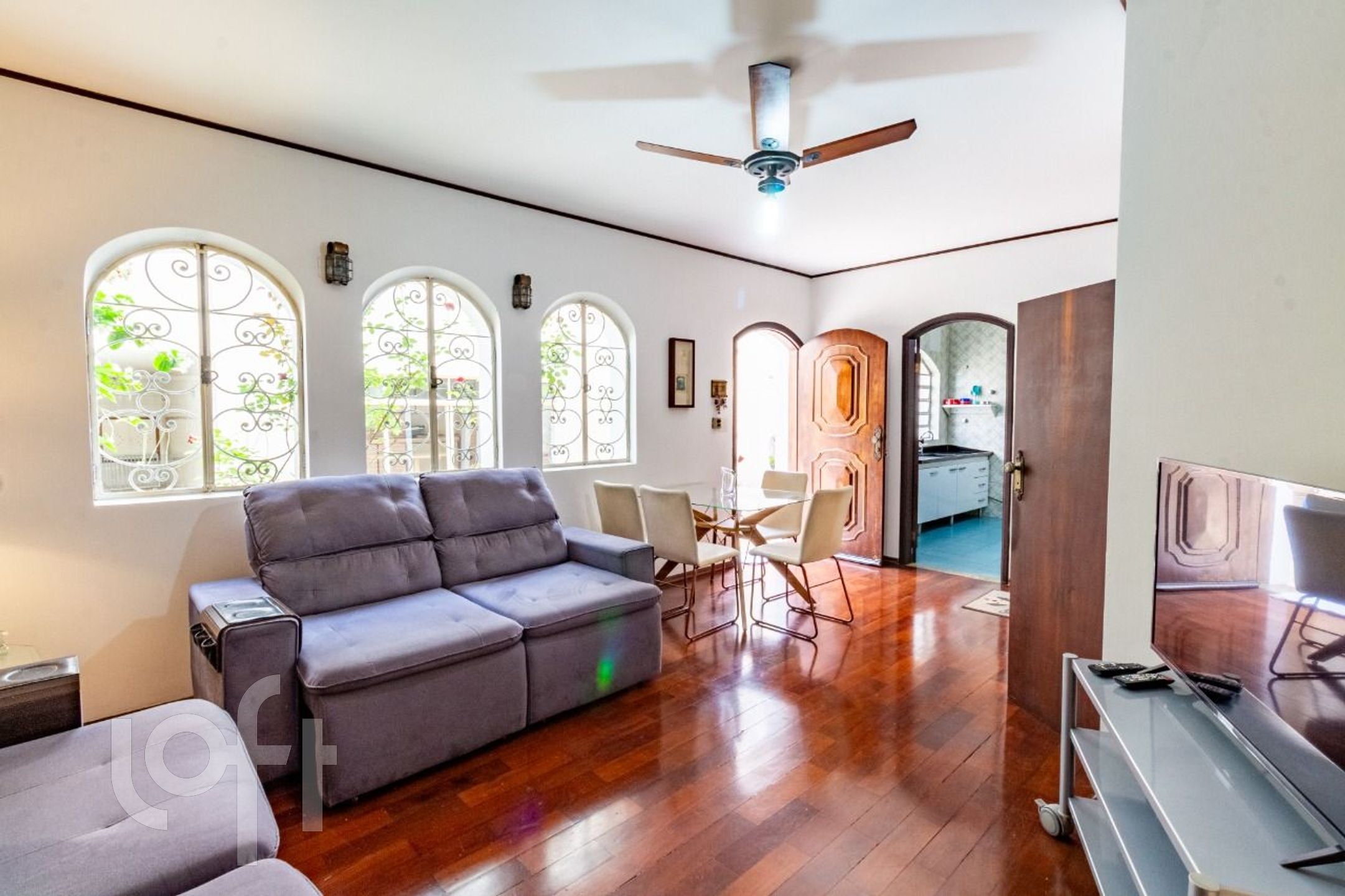 Casa à venda em Saúde com 309 m², 5 quartos, 3 suí