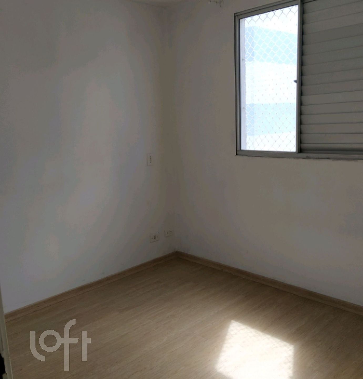 Apartamento à venda com 2 quartos, 42m² - Foto 4