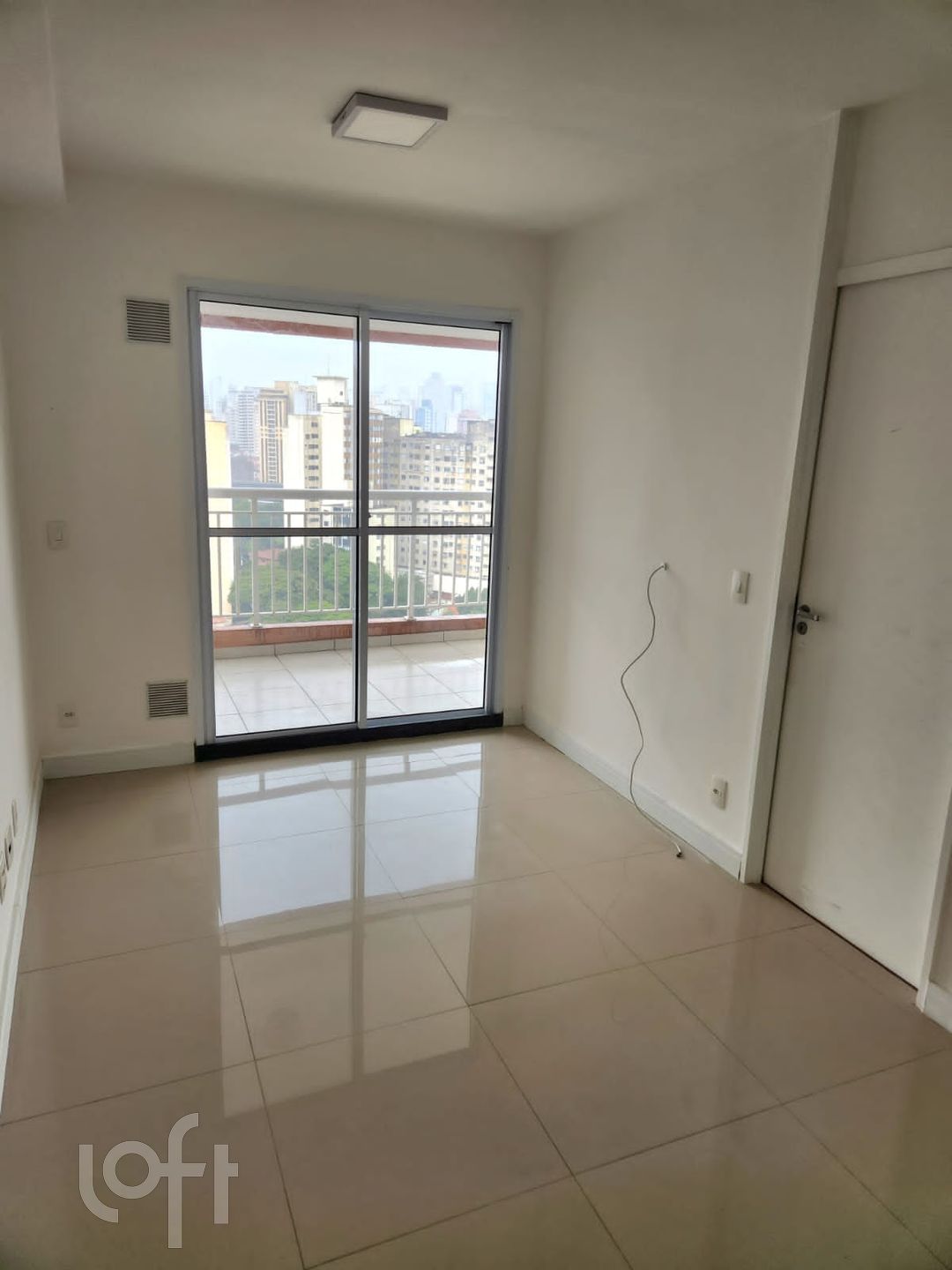 Apartamento à venda com 1 quarto, 35m² - Foto 1