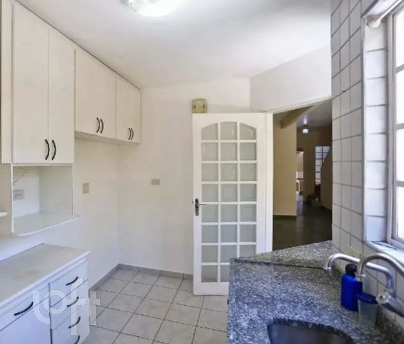 Casa à venda com 3 quartos, 181m² - Foto 6