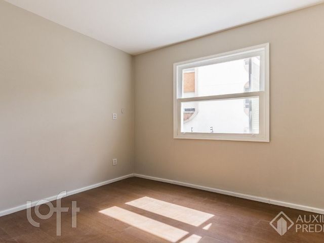 Apartamento com 99m², 3 dormitórios, 1 suíte, 1 vaga, Rio Branco em Porto Alegre
