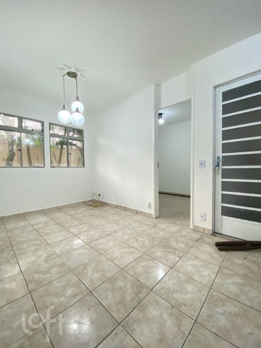 Apartamento à venda com 2 quartos, 47m² - Foto 3