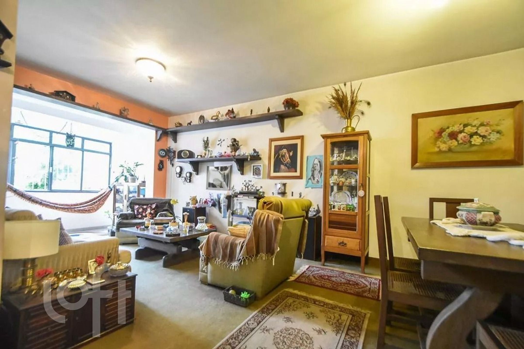 Linda Casa em Cidade Monções, SP
