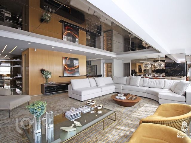 Apartamento com 244m², 3 dormitórios, 3 suítes, 3 vagas, Jardim Europa em Porto Alegre