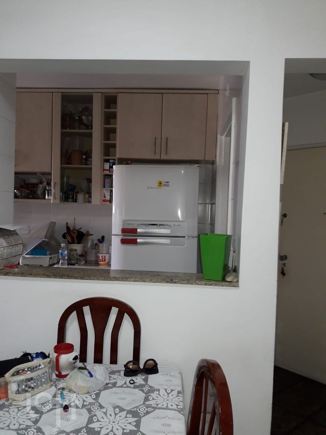 Apartamento à venda com 3 quartos, 67m² - Foto 8