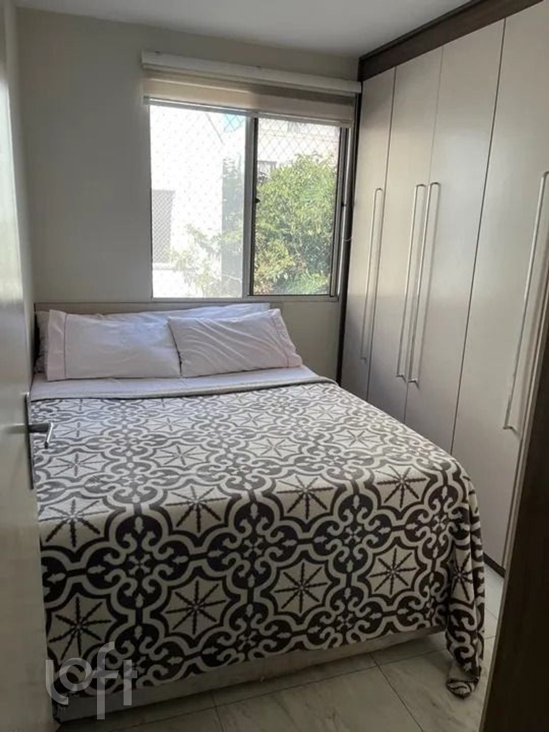 Apartamento à venda com 2 quartos, 83m² - Foto 9