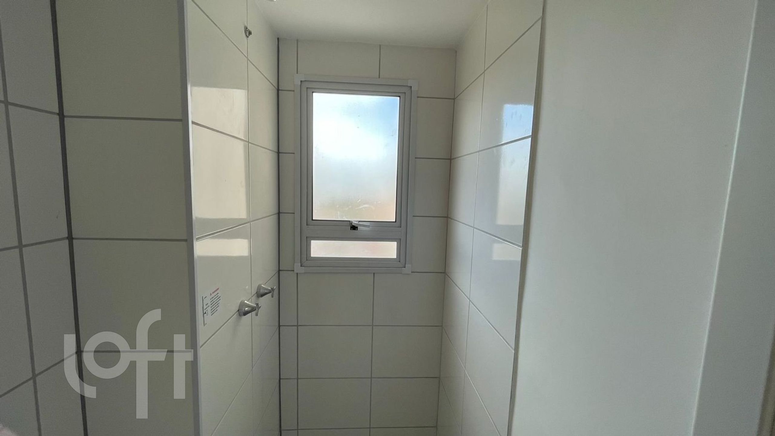 Apartamento à venda com 2 quartos, 39m² - Foto 8