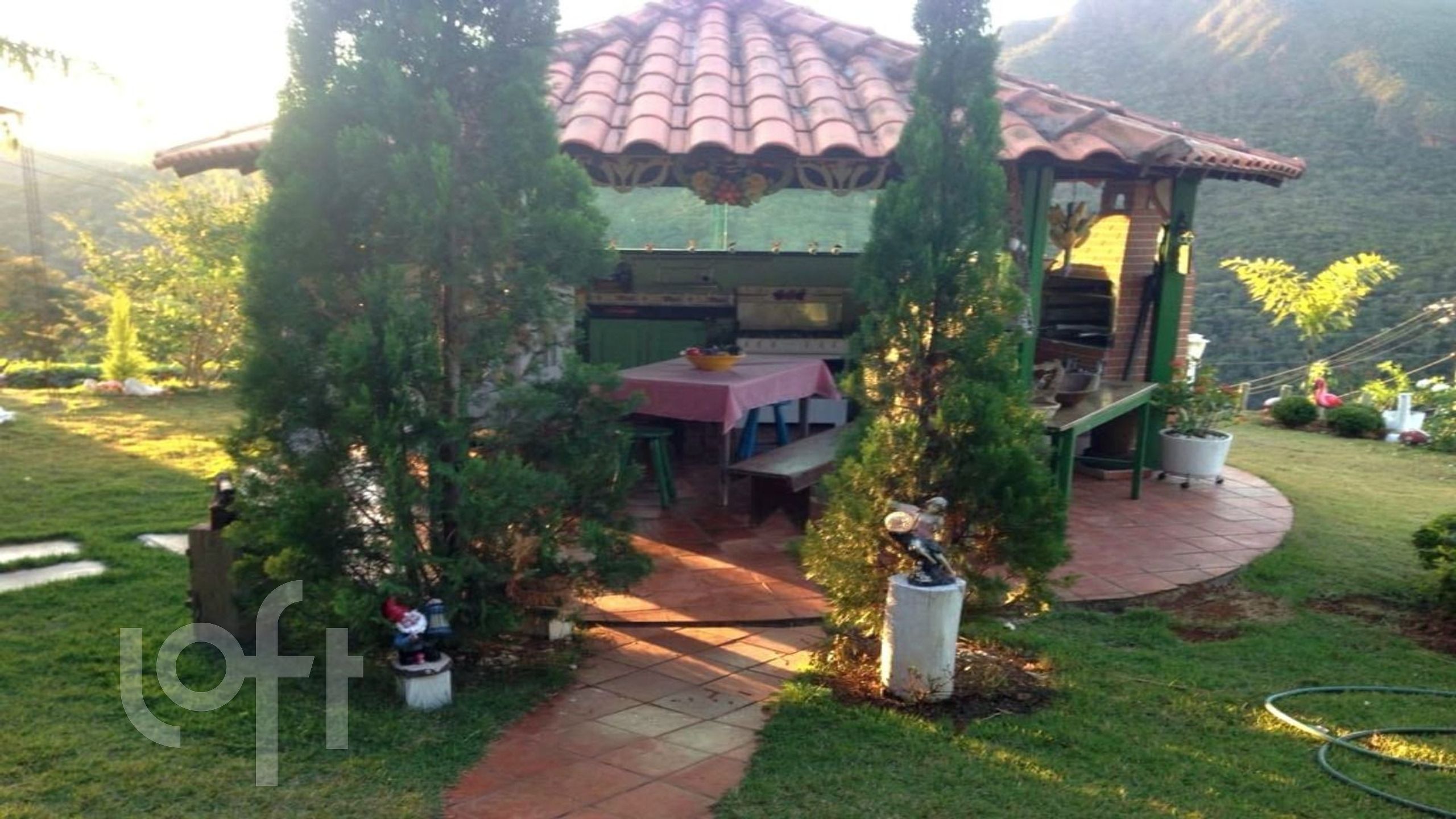 Casa de Condomínio à venda com 4 quartos, 375m² - Foto 12