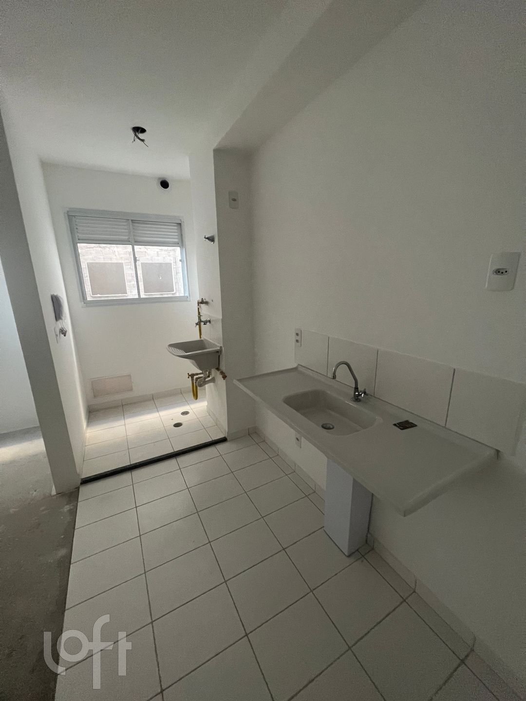 Apartamento à venda com 2 quartos, 36m² - Foto 12