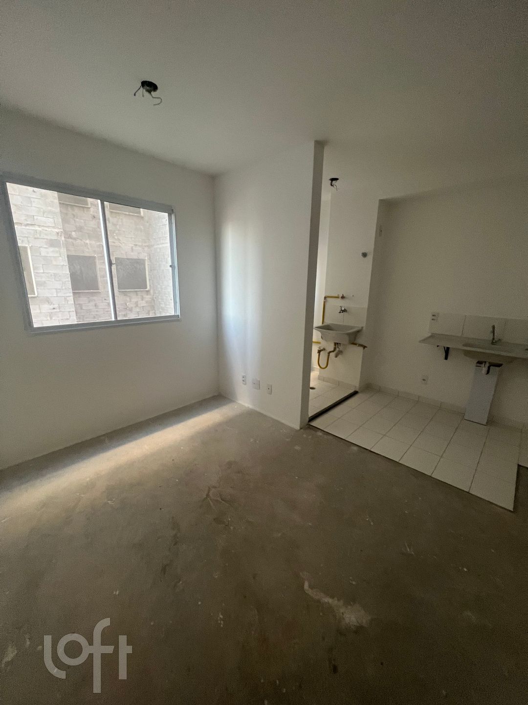 Apartamento à venda com 2 quartos, 36m² - Foto 2