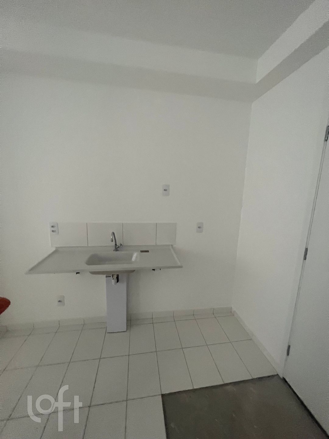 Apartamento à venda com 2 quartos, 36m² - Foto 11