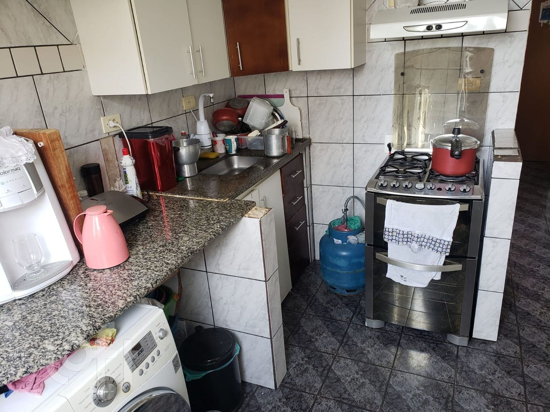 Apartamento à venda com 2 quartos, 42m² - Foto 15