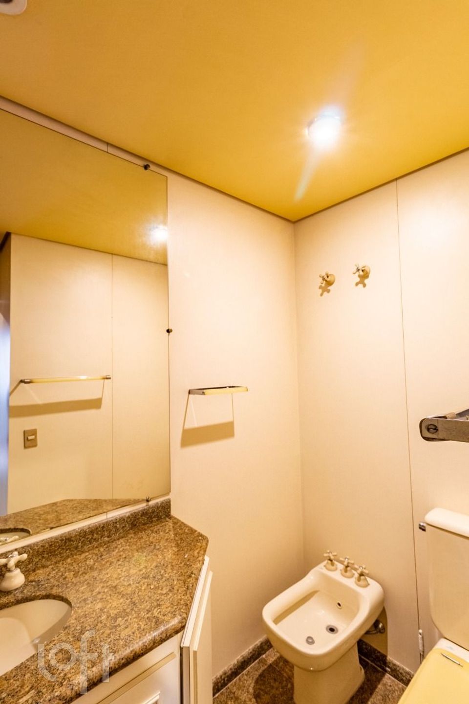 Apartamento à venda com 3 quartos, 246m² - Foto 40