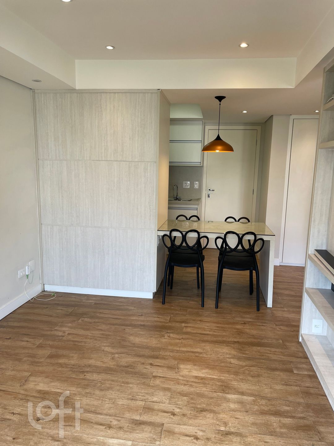 Apartamento à venda com 1 quarto, 40m² - Foto 3