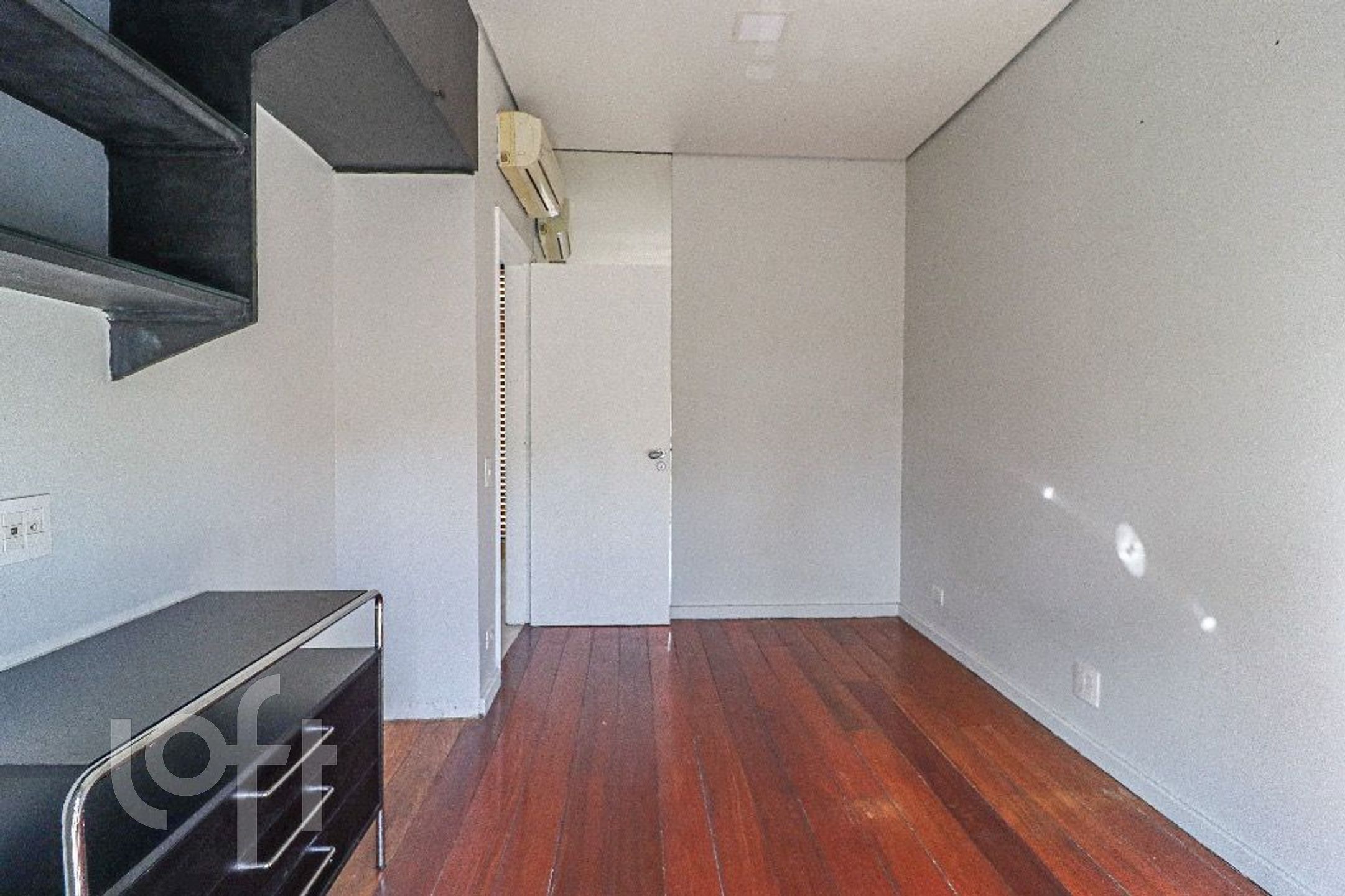 Casa à venda com 3 quartos, 350m² - Foto 25