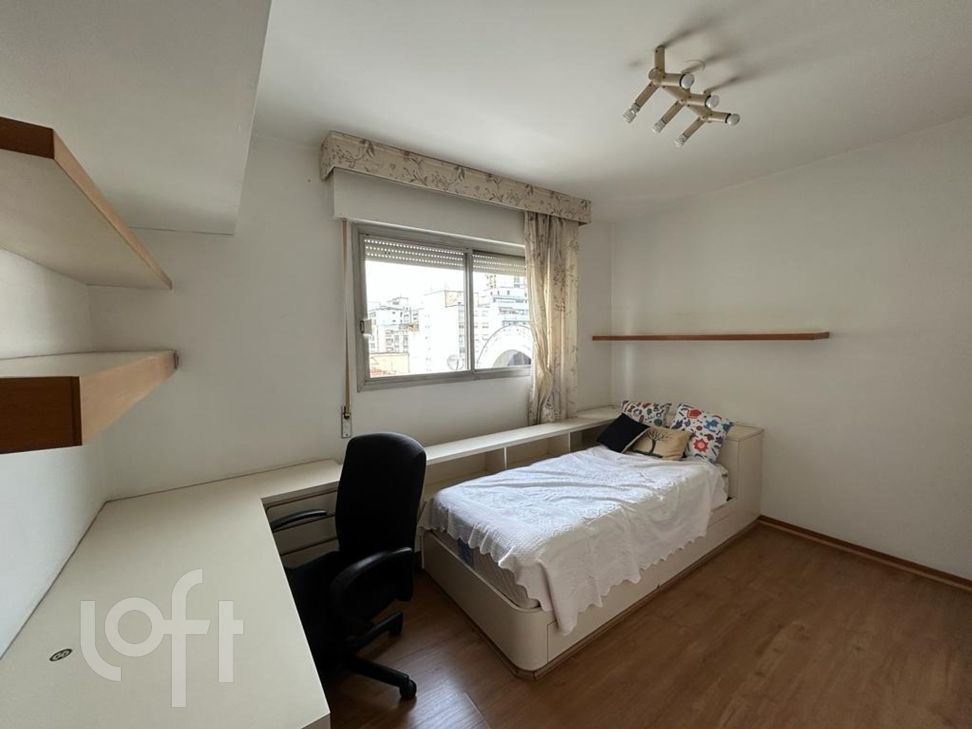 Apartamento à venda com 3 quartos, 120m² - Foto 9