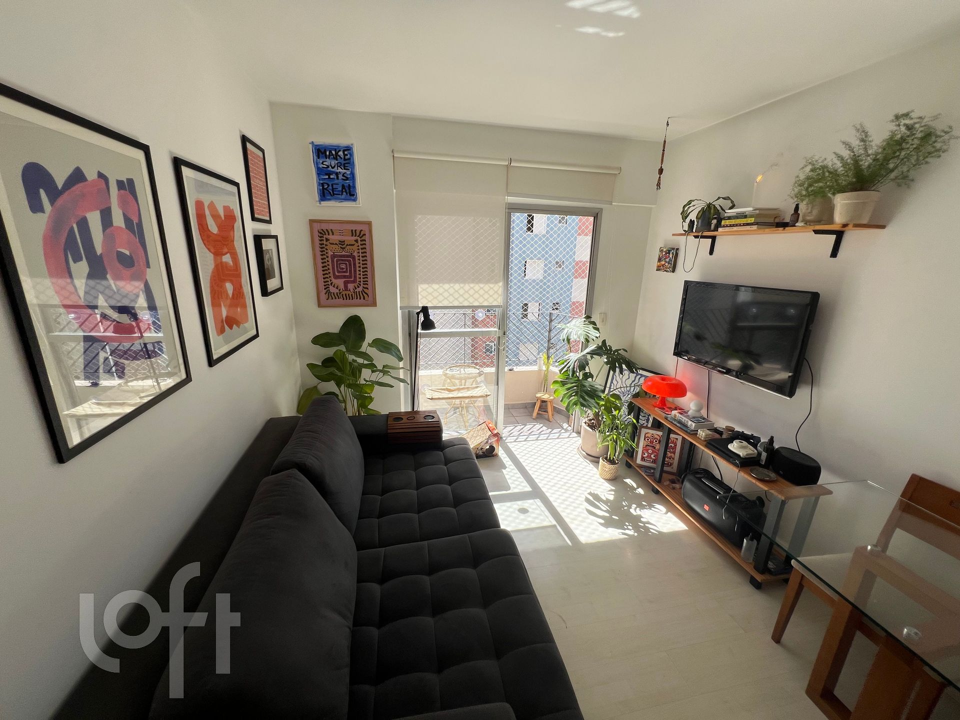 Apartamento à venda com 2 quartos, 64m² - Foto 2