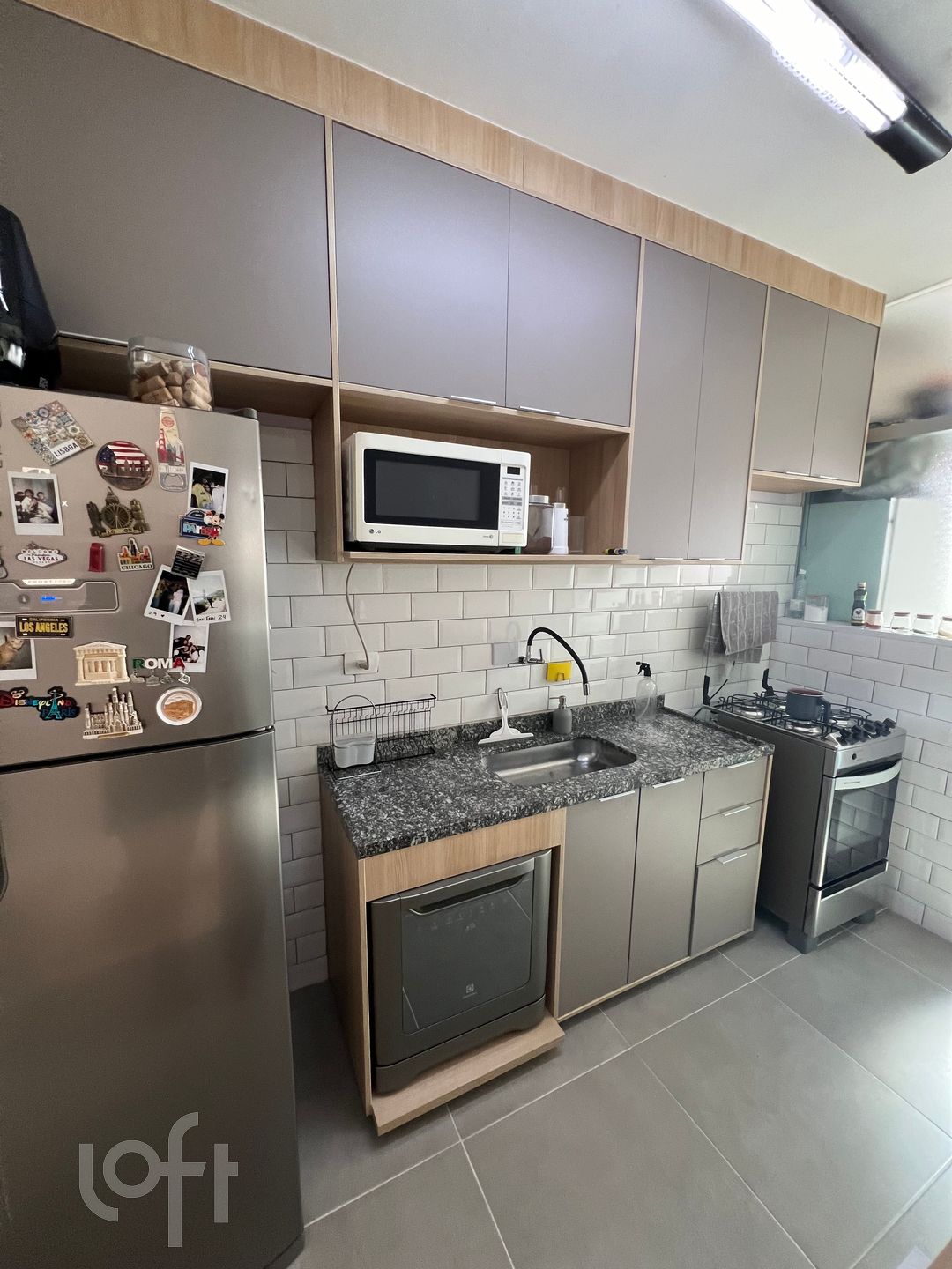 Apartamento à venda com 2 quartos, 64m² - Foto 3