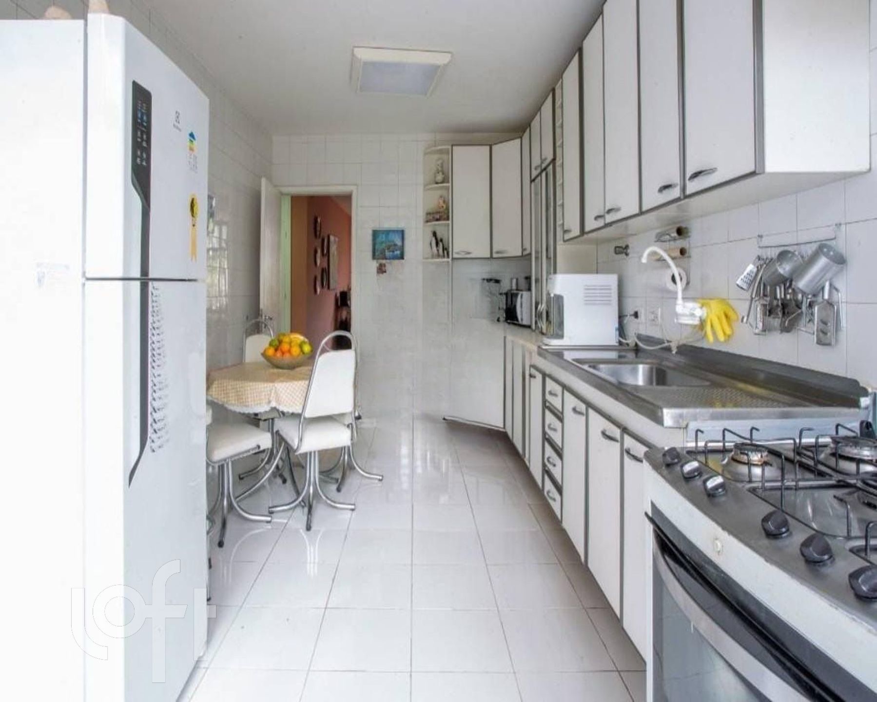 Apartamento à venda com 3 quartos, 167m² - Foto 6