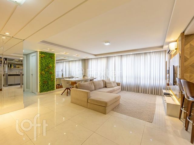 Apartamento com 89m², 3 dormitórios, 1 suíte, 1 vaga, Petrópolis em Porto Alegre