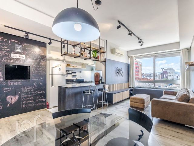 Apartamento com 67m², 2 dormitórios, 1 suíte, 1 vaga, Cidade Baixa em Porto Alegre