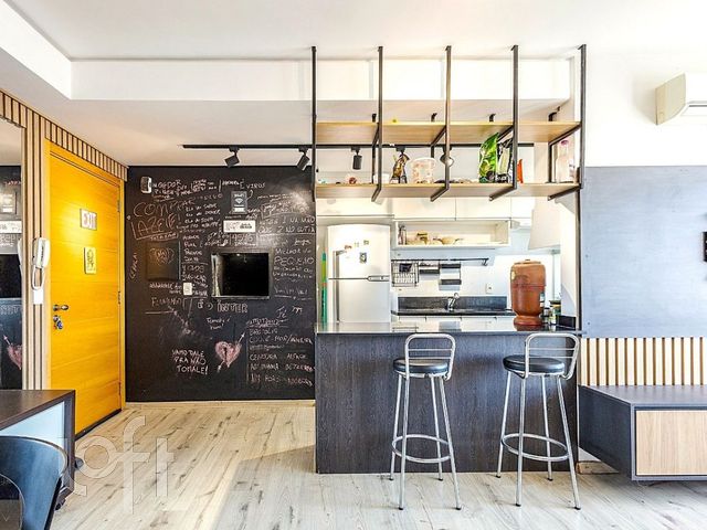 Apartamento com 67m², 2 dormitórios, 1 suíte, 1 vaga, Cidade Baixa em Porto Alegre