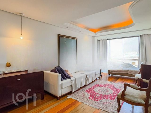 Apartamento com 204m², 3 dormitórios, 1 suíte, 2 vagas, São João em Porto Alegre