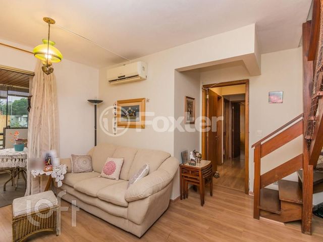 Apartamento com 174m², 3 dormitórios, 1 suíte, 2 vagas, Petrópolis em Porto Alegre