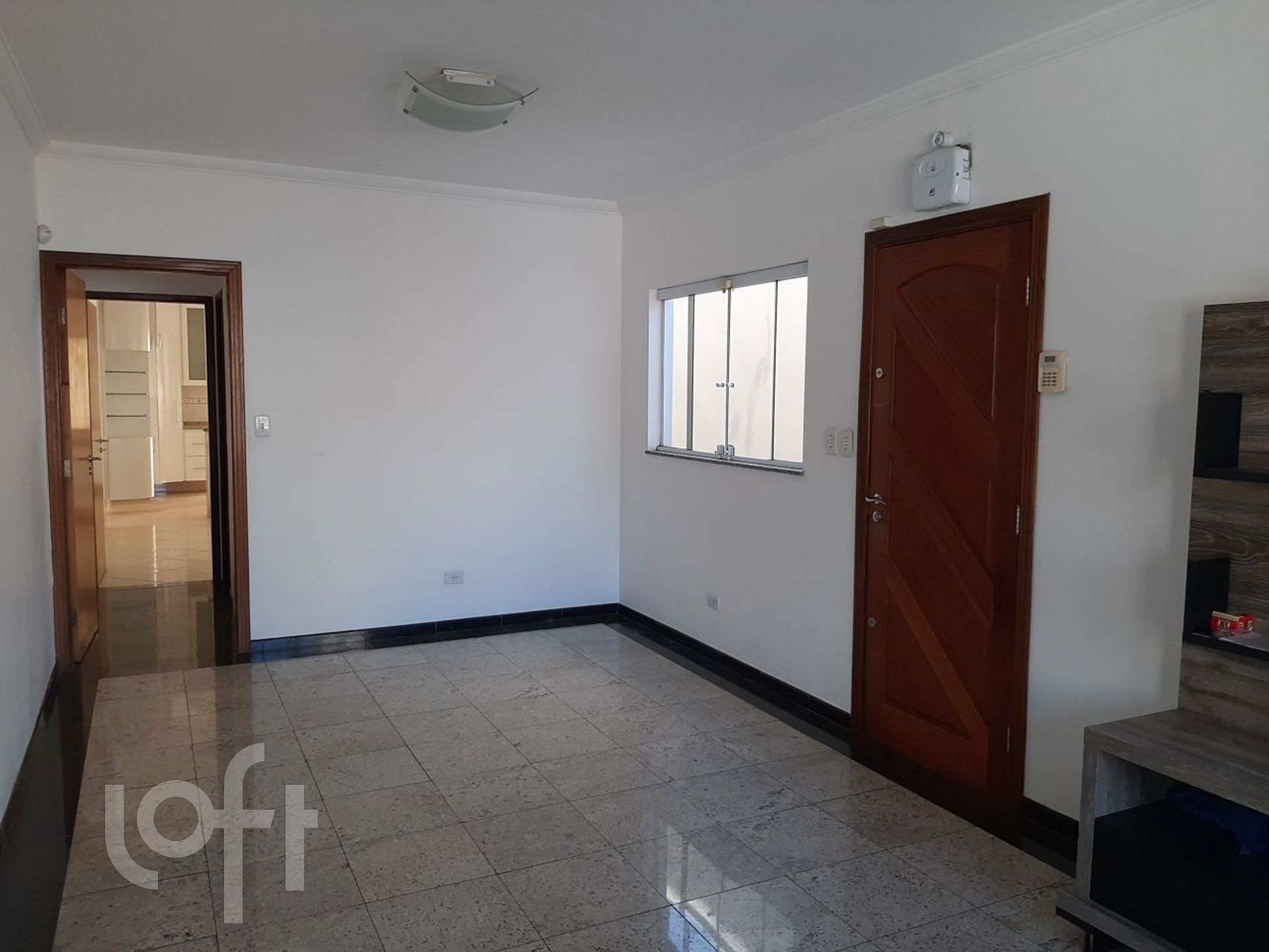 Casa à venda com 3 quartos, 200m² - Foto 3