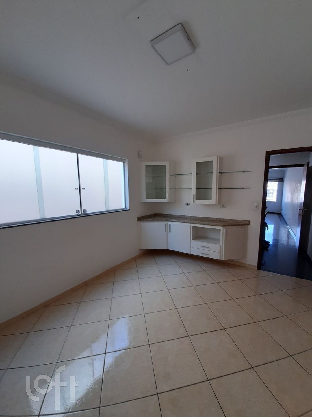 Casa à venda com 3 quartos, 200m² - Foto 6