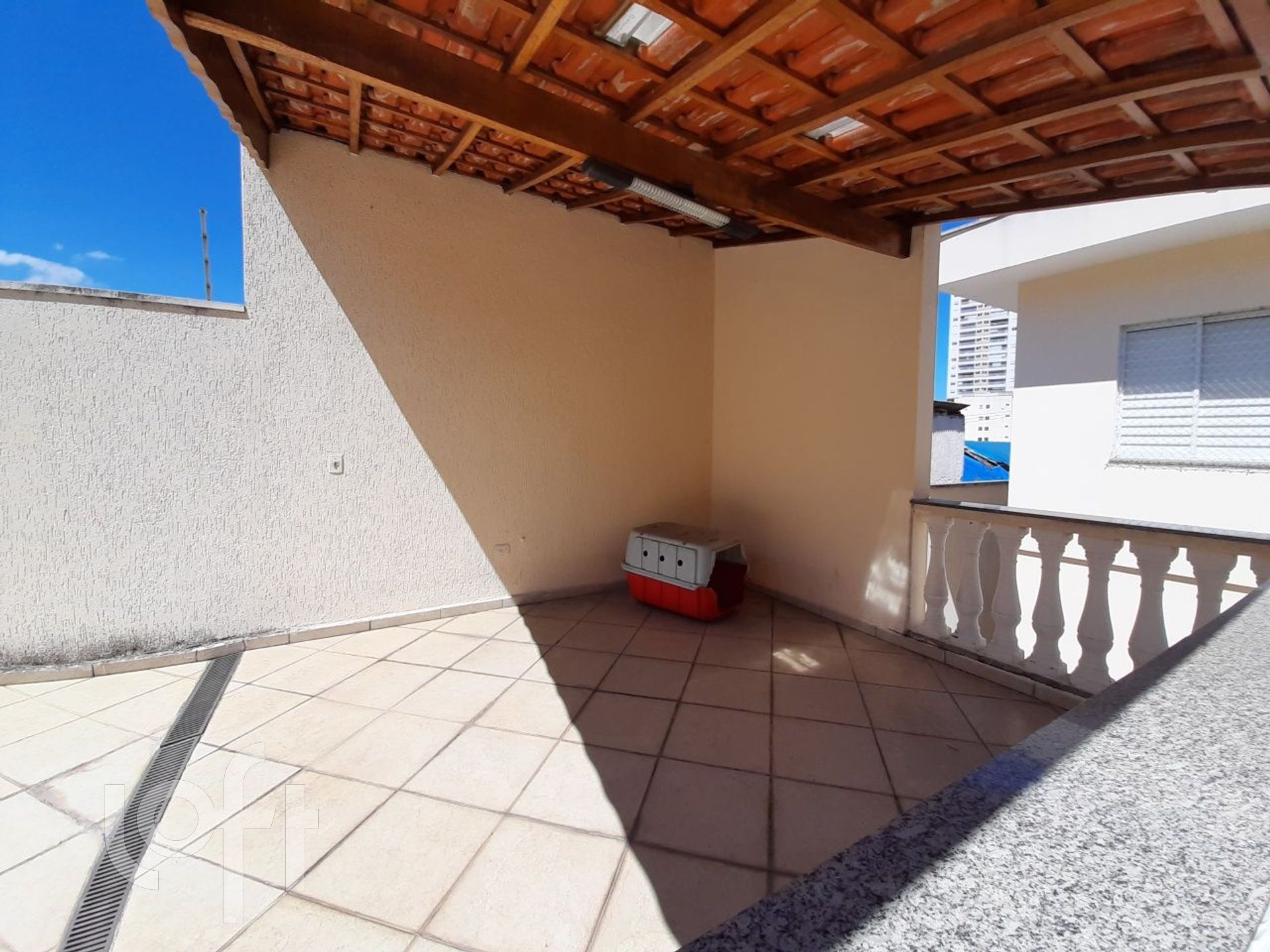 Casa à venda com 3 quartos, 200m² - Foto 9