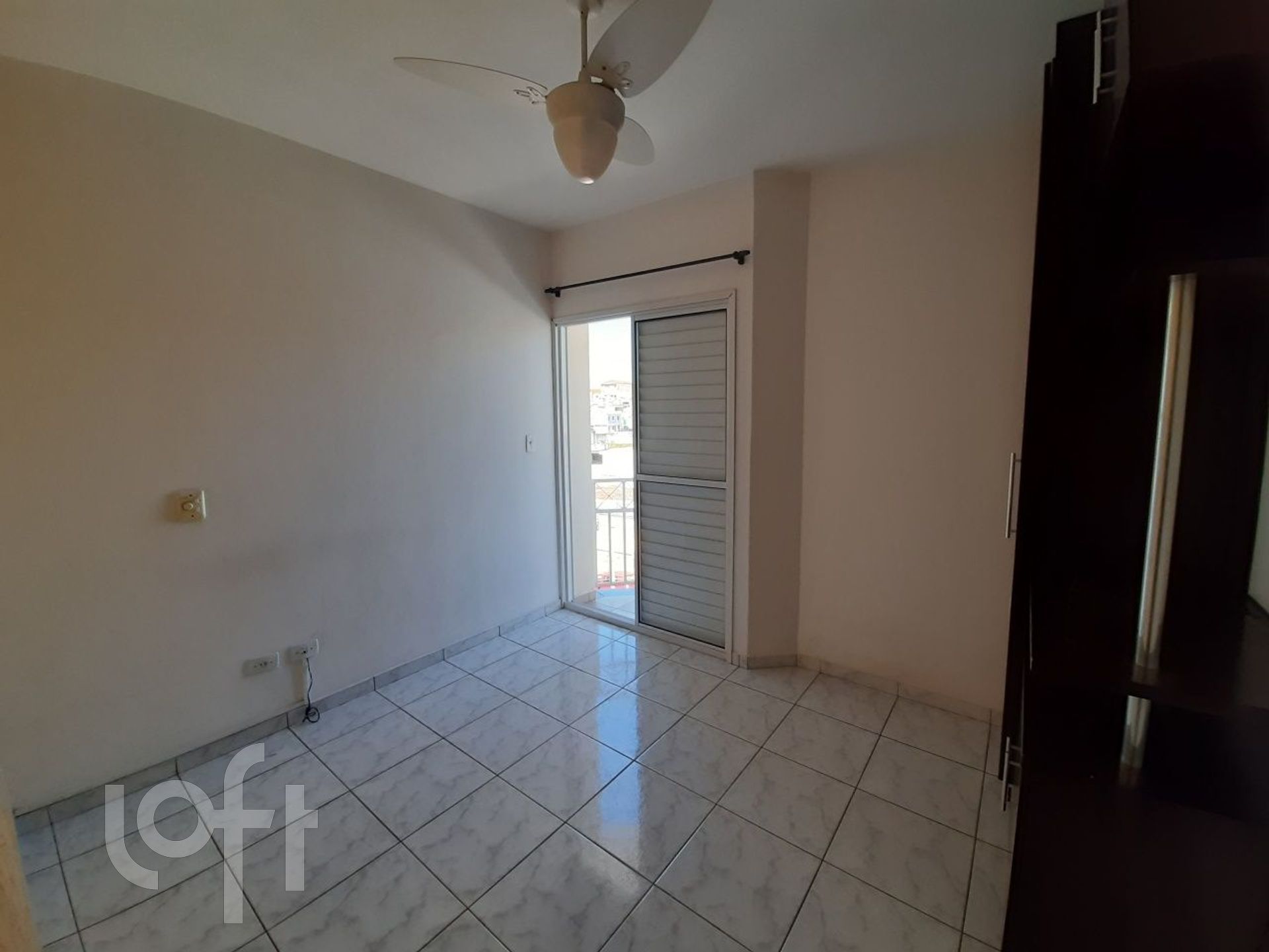 Casa à venda com 3 quartos, 200m² - Foto 17